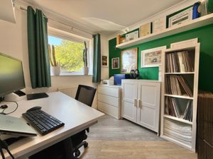 Photo 16- click for photo gallery